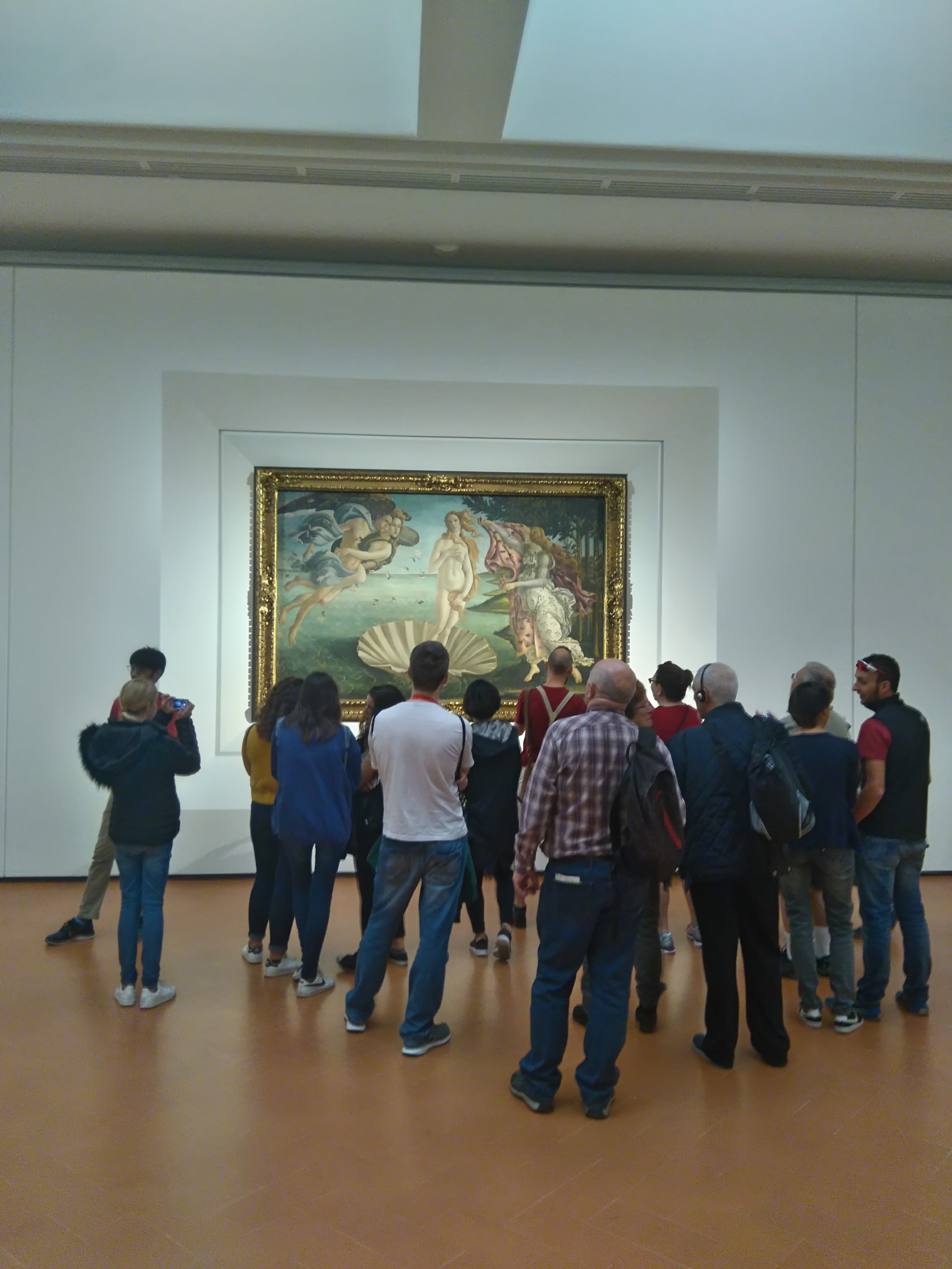 In the Uffizi Gallery you can admire the immortal “Birth of Venus”, paintings by Sandro Botticelli The Birth of Venus is undoubtedly one of the world's most famous and appreciated works of art. It is a symbol of Florence, along with Michelangelo's David. 